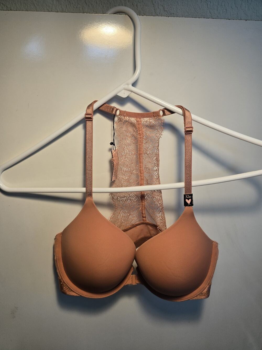 Victoria's Secret Lightly Lined Front Close Bra Tshirt Push-up 32D New With Tags